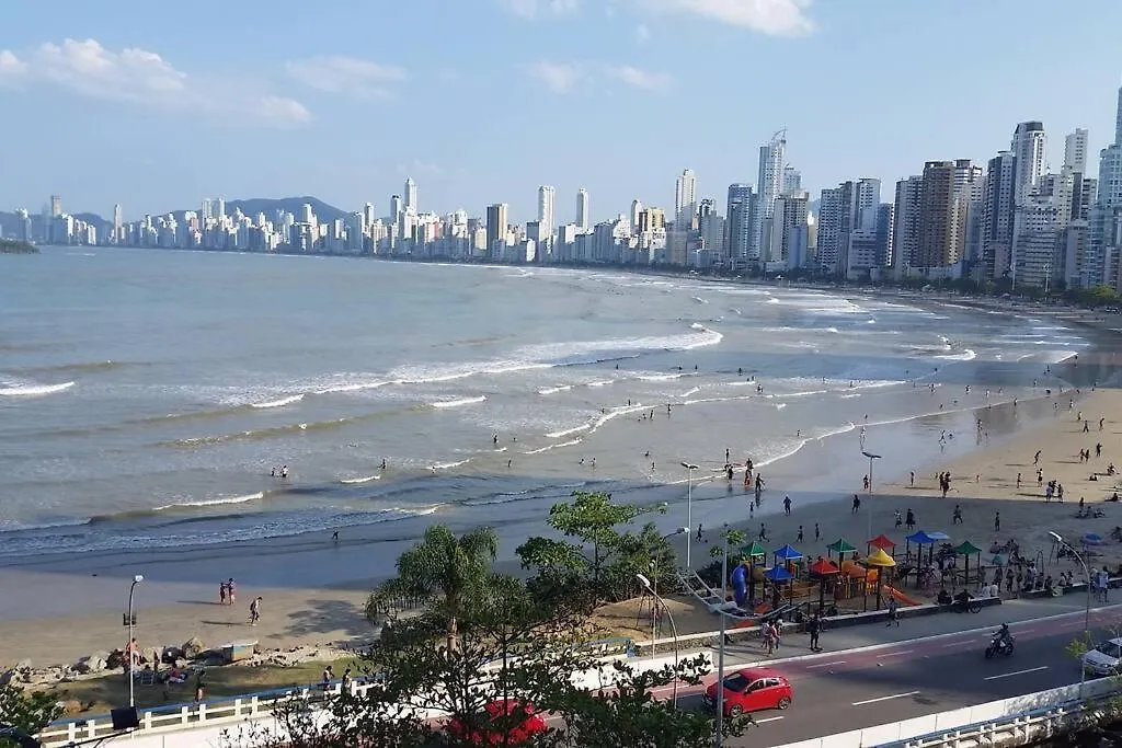 Apartamento Piscina A Beira-Mar, Tranquilidade E Qualidade No Melhor De Bc Balneário Camboriú